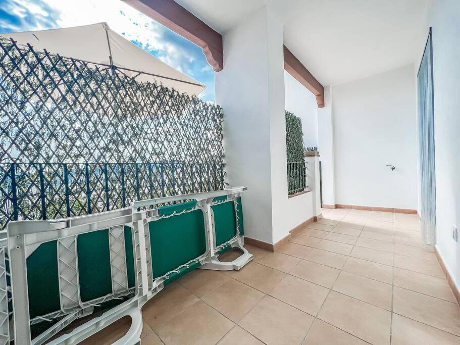Modern 2 Bed Apartment With Pool In Frigiliana Eksteriør billede